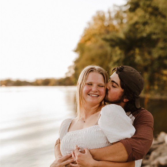 Style Envy White Puffed Sleeve Top - Picture 6 of 7